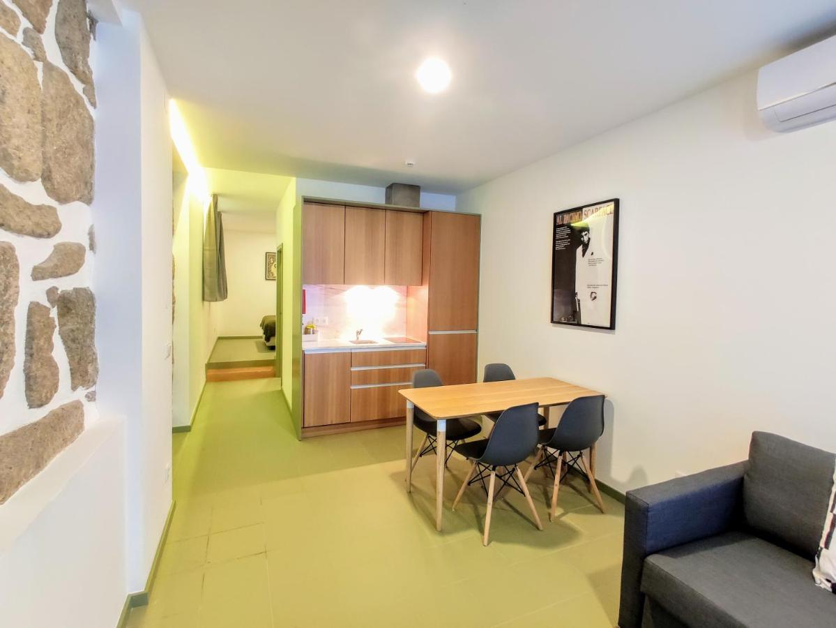 Bombarda Cinema Apartments OOporto Exteriör bild
